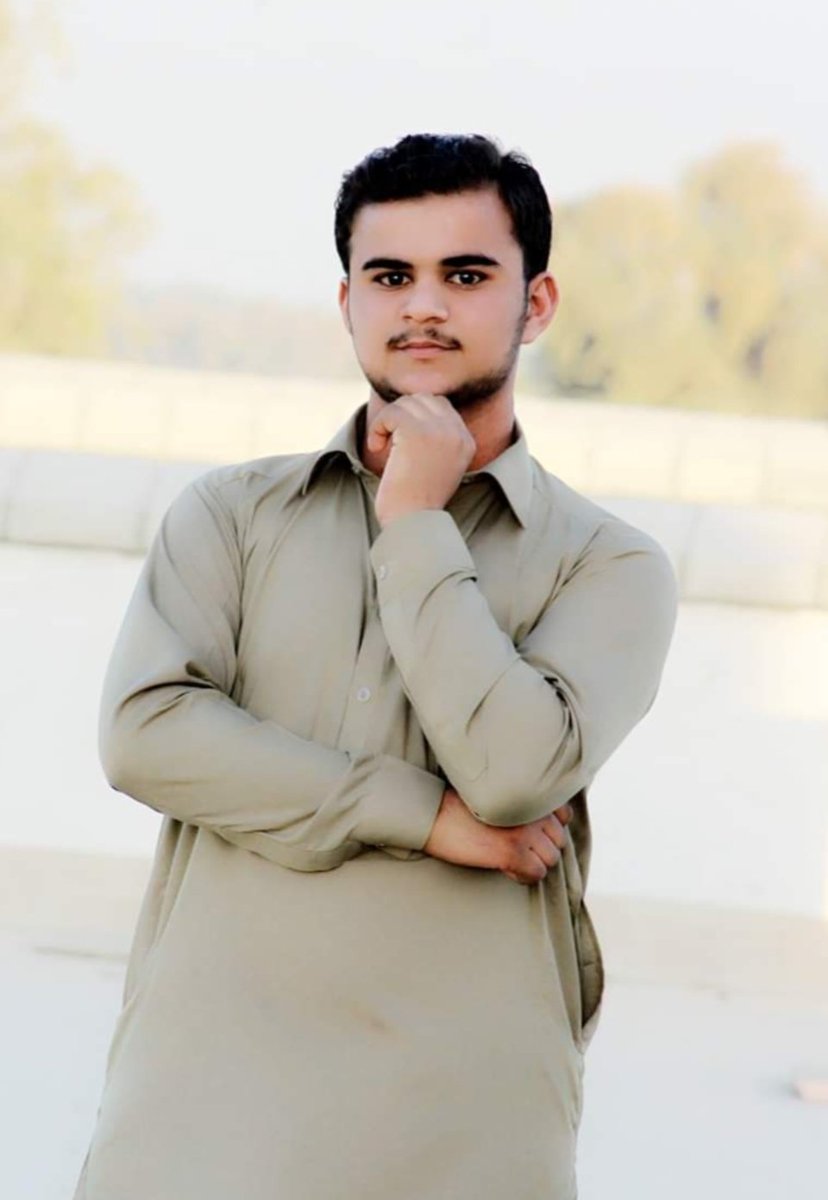 kashif3411's tweet photo. #JusticeForDanishJamali This is utter shameful for Sindh police and other security forces that they are yet unable to arrest the murderers of Danish Jamali after a whole week passed away. This case is test case to see the overall role of Police in Sindh. Shame. https://t.co/PPtyyNhANv