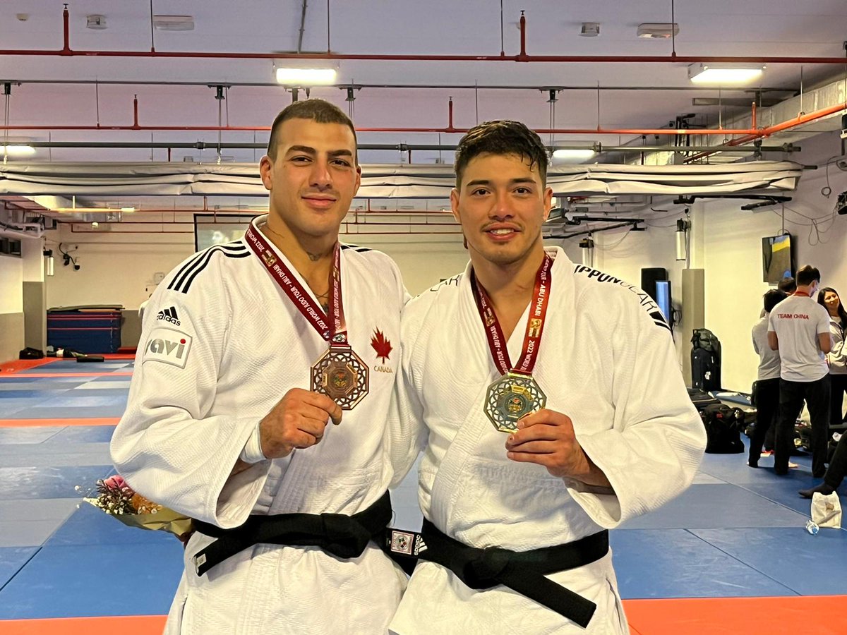 Abu Dhabi Grand Slam - First Taste of Gold for Kyle Reyes in Abu Dhabi
judocanada.org/2022/10/23/fir…
Grand Chelem Abou Dabi - Kyle Reyes goûte l’or pour une première fois à Abou Dabi
judocanada.org/fr/2022/10/23/…