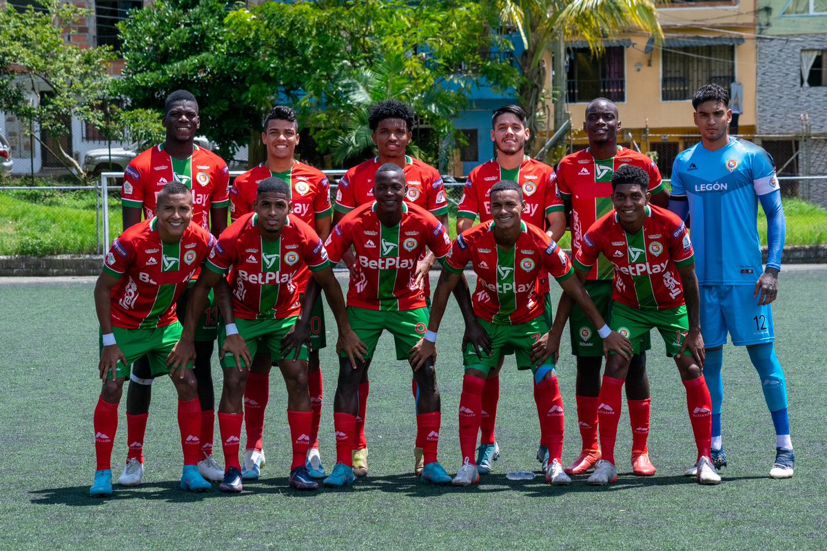canterainter's tweet photo. ¡Resultado Torneo Primera C Nacional Difutbol! Octavos de final-ida

 Soccer Law 1x2 #Cortuluá

⚽️ Gamboa
⚽️ B. Murillo 
.
.
.
.
.
❤💚🤍⚽️🙏💯
#canteracorazón #orgullotulueño #felicitaciones #vamospormás #porlaexcelencia #soyrojoverdeyblanco https://t.co/9kzeiqAMiV