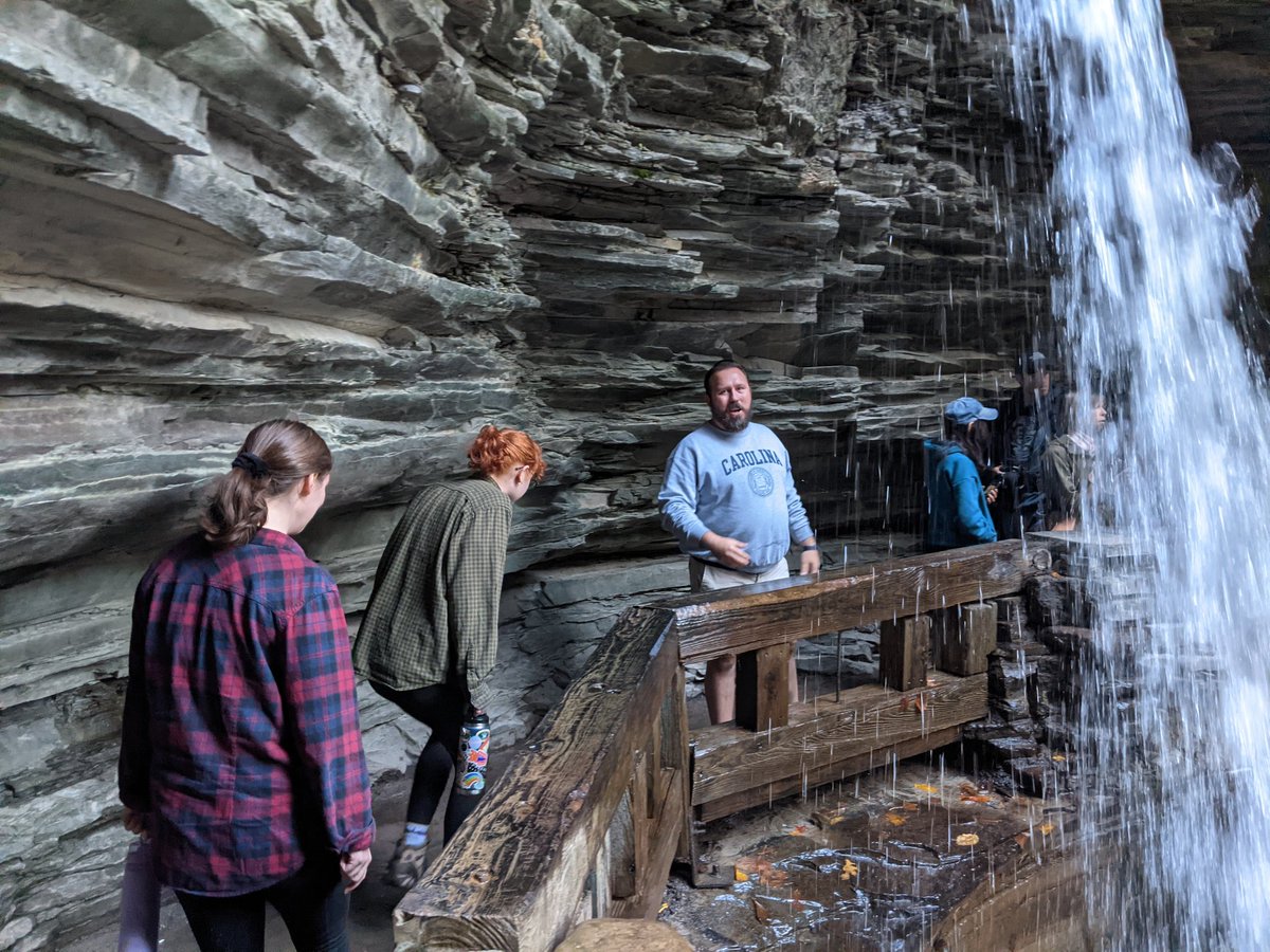 guntherwho's tweet photo. So happy @therickybaker got to see Watkins Glen with @knmorrison_, Erika and me. Excited for his Molecular Medicine seminar tomorrow @cornellvet! https://t.co/eDS5h3IU8l