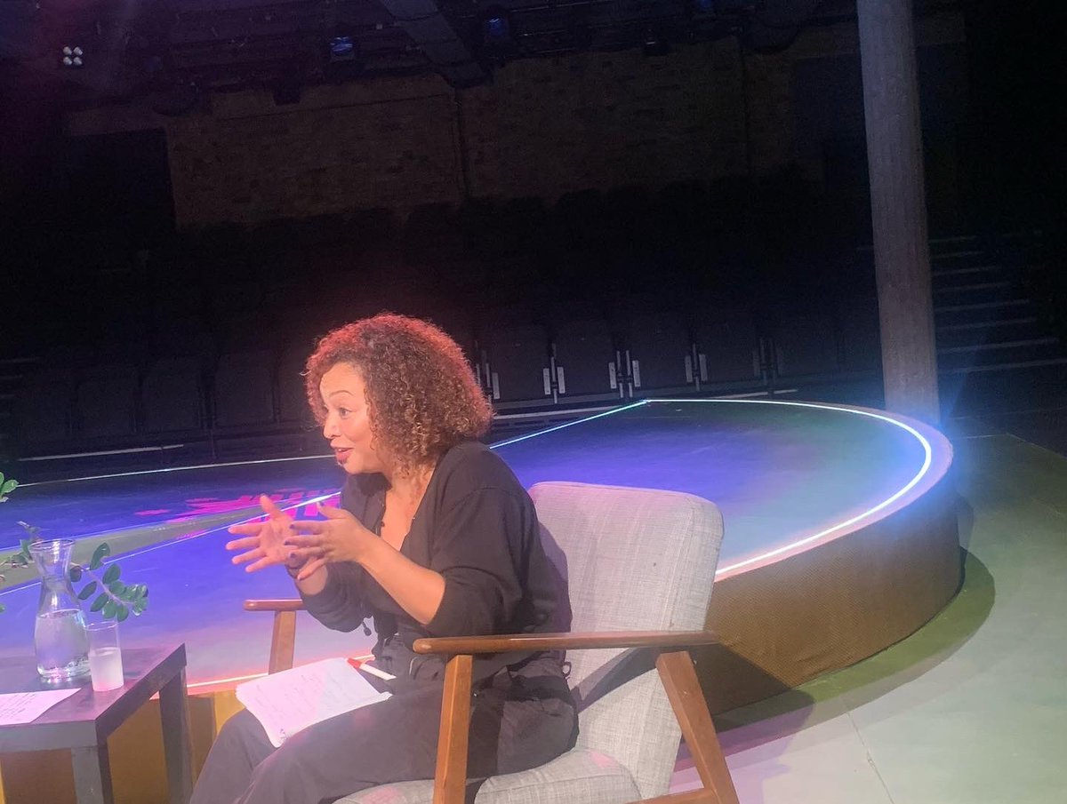 Afridiziak's tweet photo. 🤎🎭 Thank you @AlfredFagonAwrd @4pdw for this evening’s Dame Yvonne Brewster in conversation with @LynetteLinton - so many beautiful memories of Black British theatre were shared @bushtheatre. 

📸 (c) @SODEA_ https://t.co/gQzgqiHjuk