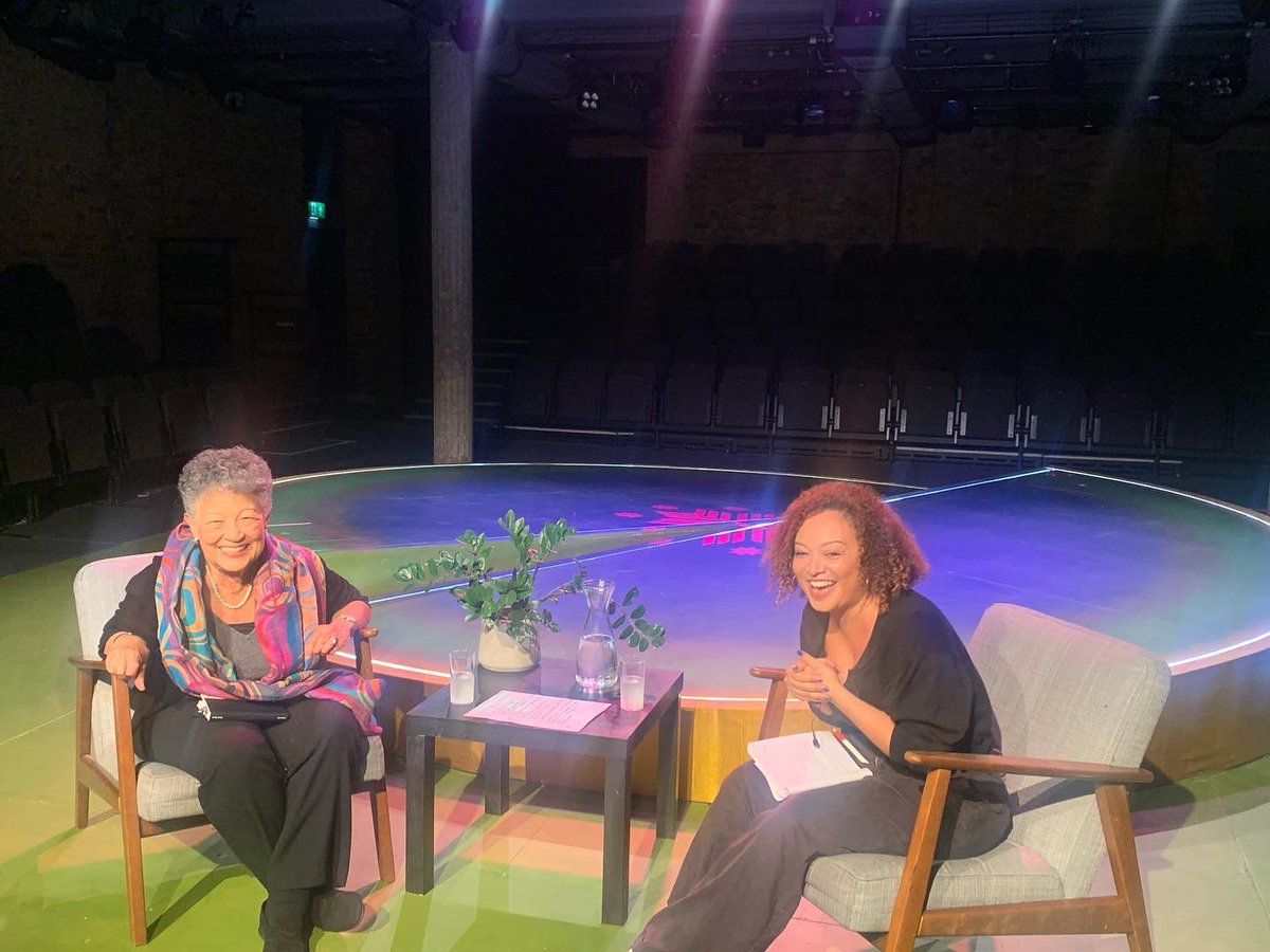 Afridiziak's tweet photo. 🤎🎭 Thank you @AlfredFagonAwrd @4pdw for this evening’s Dame Yvonne Brewster in conversation with @LynetteLinton - so many beautiful memories of Black British theatre were shared @bushtheatre. 

📸 (c) @SODEA_ https://t.co/gQzgqiHjuk