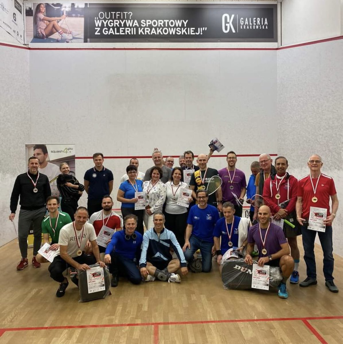 EuropeanSquash's tweet photo. βͺοΈπ΄DUNLOP POLISH MASTERS SQUASH OPEN 2022π΄βͺοΈ
πRESULTSπ
https://t.co/lKa5GWQpyV
#EuroSquash #SquashMasters https://t.co/FkyrSIFxRz