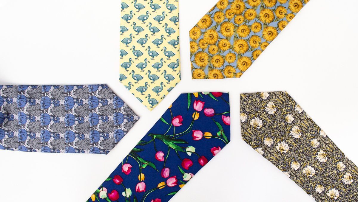 FoxandChave's tweet photo. Have you heard? Our selection of 'Last Chance' ties is selling out quickly! Better hurry if you want to grab one of these beautiful classics. They've also been discounted massively. Now only £20. Shop https://t.co/57gMrBHb9c https://t.co/50FcjRM5nn