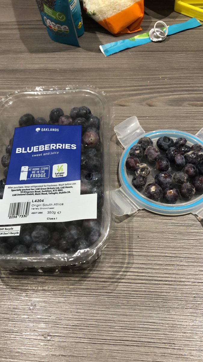 MrsChangingman's tweet photo. @LidlGB I bought these blueberries yesterday from the Wymondham store. Totally inedible #mouldy https://t.co/7sE5QLLnhf