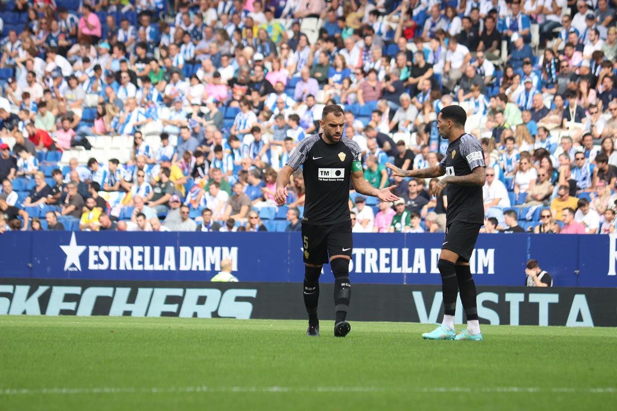 Cada punto suma y la manera de hacerlo bueno es ganando nuestro próximo partido contra el Getafe. Partido importantísimo en nuestro templo 🏟 vamos con todo! 
Gracias como siempre por el apoyo, afición 💚 <a href="/elchecf/">Elche Club de Fútbol 🌴💯</a>