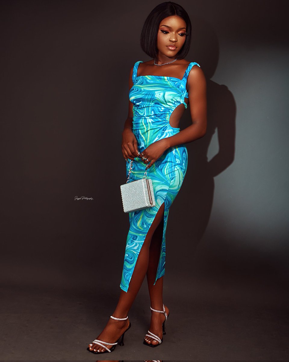 THATPHOTOGEE's tweet photo. D.E.B.B.I.E, LAGOS,2022
#Teamjaygee
#beautyphotographer #beautyphotography #melanin #losangelesphotographer #cosmetics #beautyphotography #beautyphotographer #beautyphotoshoot #beautyphoto #beautyphotos #skin #glammakeuplook
#teamjaygee https://t.co/pX0sAzwst9