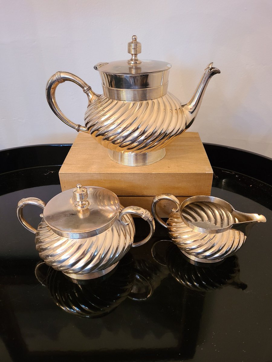 RobynParkerHome's tweet photo. Excited to share the latest addition to my #etsy shop: RARE Antique 3 pc Silver Tea Set c. 1886 https://t.co/3TmUcII3R1 #silver #wedding #christmas #no #quadrupleplate #meridenbritannia #antiqueteaset #1886silver #robynparkerhome https://t.co/2GwKDkrToh