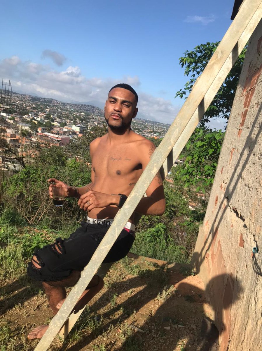 rdriguesth's tweet image. 