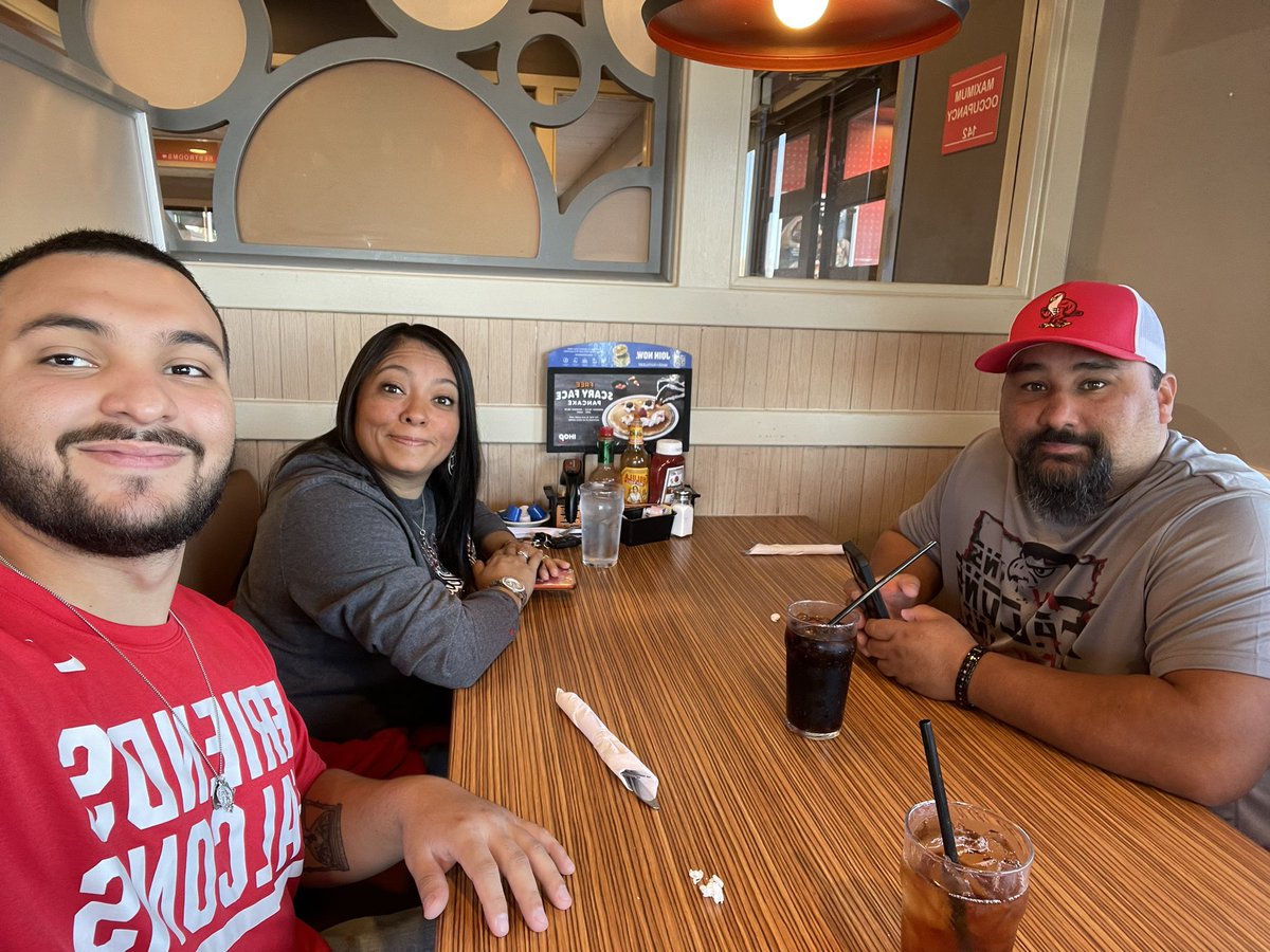 Duce32_'s tweet photo. A weekend for the books @Jherrera_40  always great to see you ❤️ https://t.co/sJ9PdBCNn3
