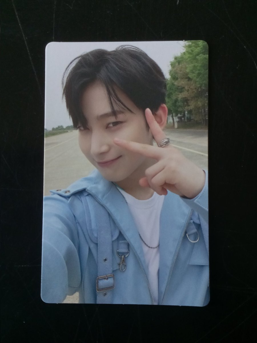 Blerrr_xx's tweet photo. First time ko mag unbox sa school😭 HAHAHAHAH omygod Sunoo iiyakan po for real😭 Thank you so much pooo @hoonvrsc!! Sunoo arrived safely <33 Until our next transaction💚
#tnxhoonvrsc https://t.co/tQgH3nDMcP