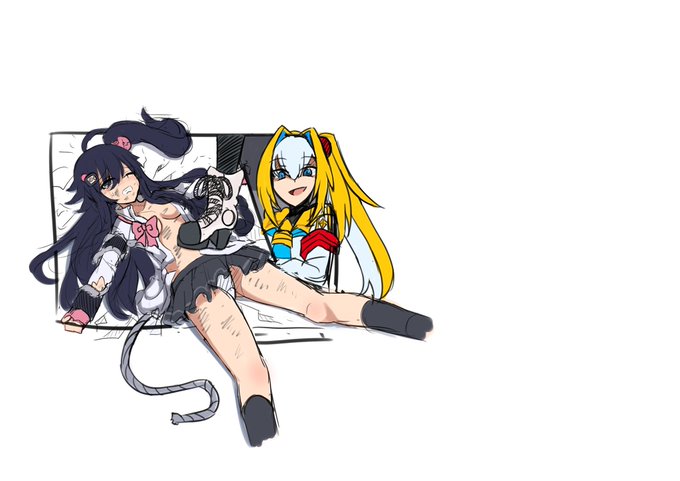 みんなやってるかもしれないけど、
僕はラフを描く時、小さい四角の中でキャラクターの全身を描いた後に拡大して擬似トリミングをしています 