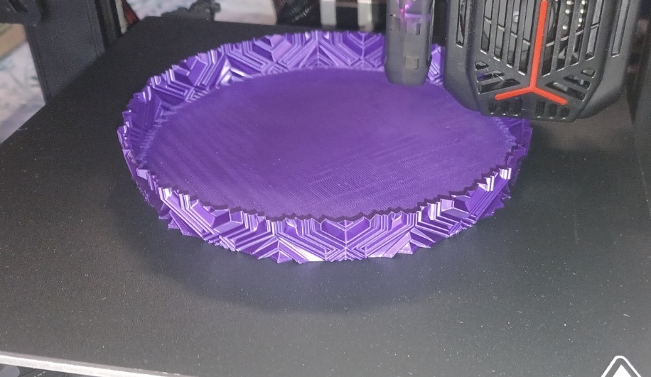 Dud3Man's tweet photo. Printing a Gem Ripple Vase https://t.co/kiNEYkFCrZ in silk purple PLA. @MakerDeck https://t.co/pnK6A9avU2