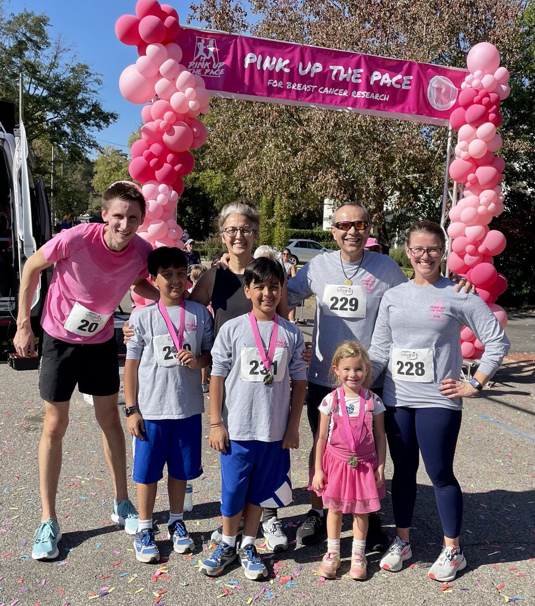 CeoScientist's tweet photo. Team @CerFlux takes gold! Racing to #CrushCancer at the @BCRFAlabama #PinkUpThePace 🥇😎 #BreastCancerAwarenessMonth https://t.co/2bxCgiTCLo