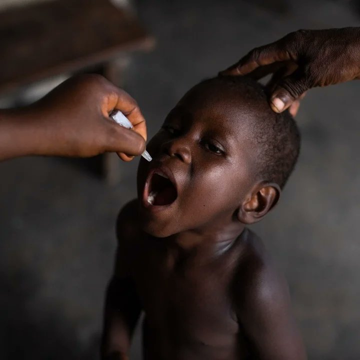ACPS11's tweet photo. A zero-dose child has not received any dose of a vaccine recommended for his or her health and development.
Let's take action so that all children, without exception, are #ProtectedTogether #EndPolio237 #LongLifeForAll #EndPolioNow
#CMRipostPolio,
@MinsanteCMR @pevcameroun https://t.co/BO0qcTsGml