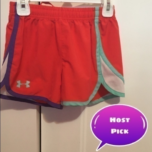 KMoonwillow's tweet photo. So good I had to share! Check out all the items I'm loving on @Poshmarkapp #poshmark #fashion #style #shopmycloset #columbia #underarmour: https://t.co/Y9Nd7WY7fD https://t.co/QcI05DUBX8