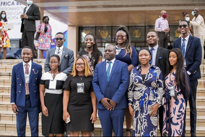 LifeLinkGhana's tweet photo. Let’s #throwback to last year’s conference 
Embrace your potential with #LMUN
Tag them 😊

#LMUN22 #SHSMUN22 #JHSMUN22 #UNDay22 #MUN #UN https://t.co/EVi5aIWikq