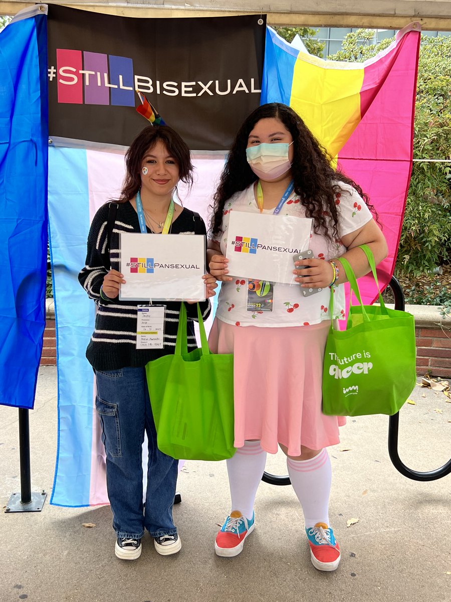 StillBisexual's tweet photo. We loved seeing all the bi/pan/fluid folks at #modelsofpride this year. https://t.co/FCFjHrSgfc