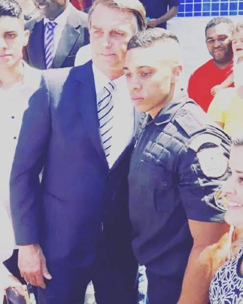 <a href="/jairbolsonaro/">Jair M. Bolsonaro</a> Tu gosta de um bandido, né?
