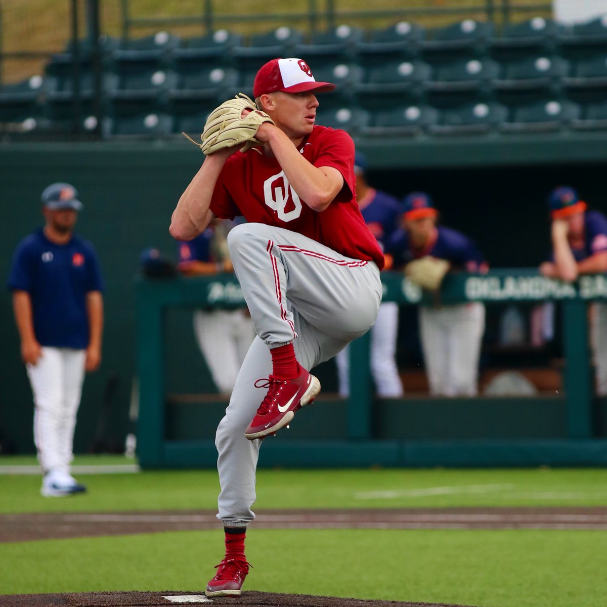 The #Sooners won the first nine, 15-5.