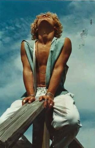 tickerbroken's tweet image. 