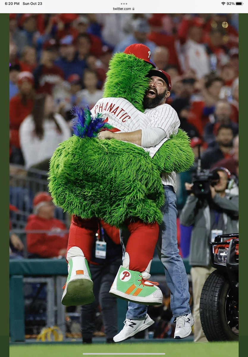 lorrainerick's tweet image. Whooooooooo