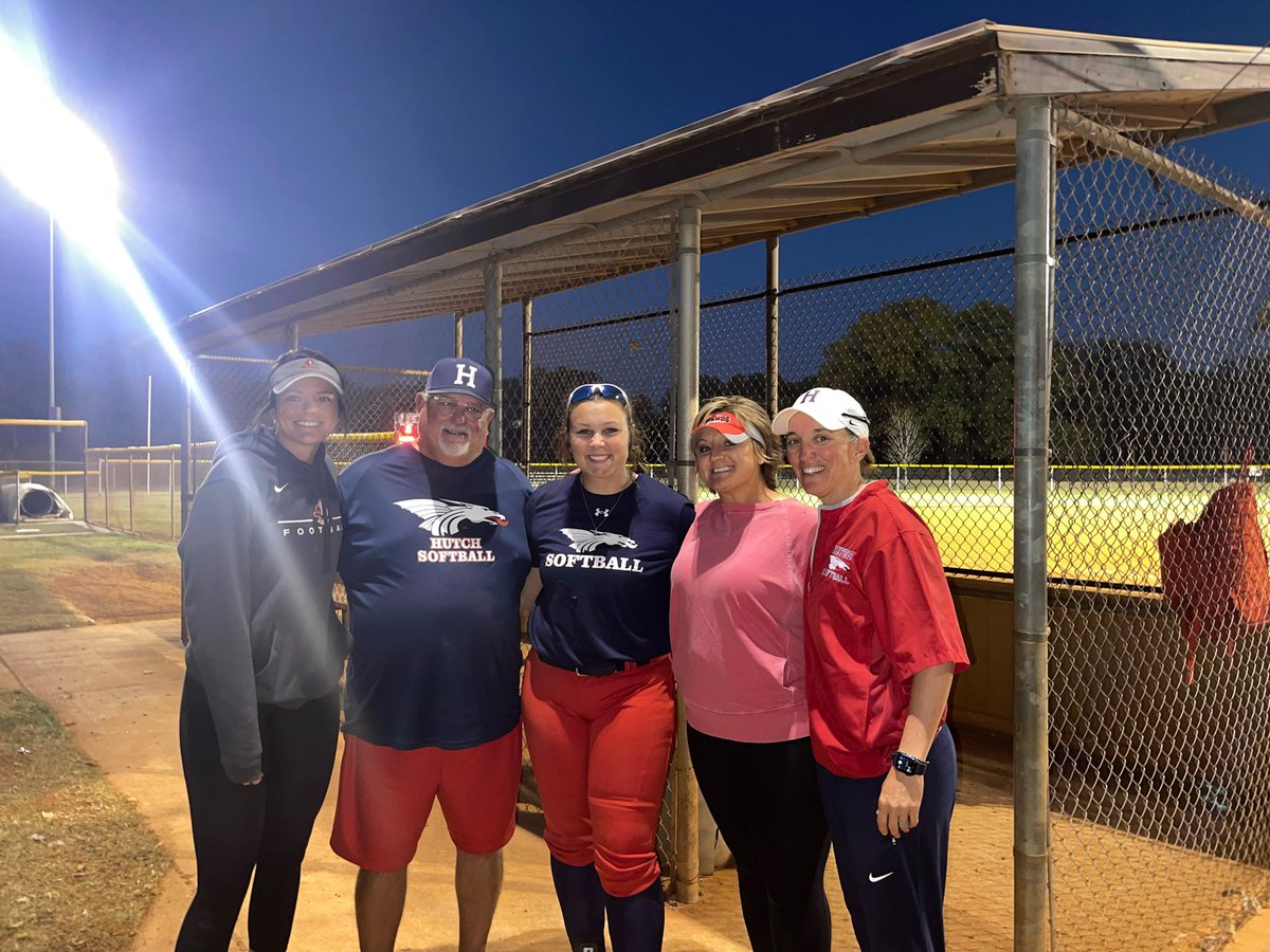 So excited to announce that i will be continuing my academic and softball career at Friends University! So excited for this next chapter in my life and so is Yoda!! 🦅 <a href="/FriendsSoftball/">Friends U Softball</a>