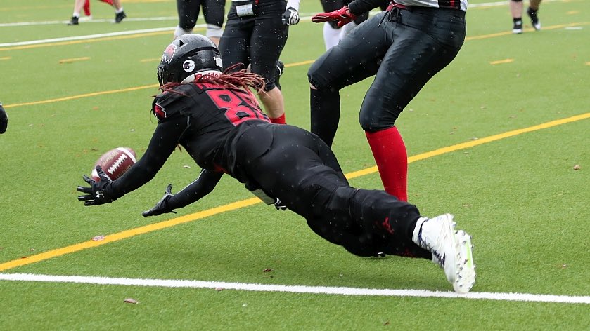 tightente's tweet photo. Im Flug die Perfect Season mit meinen Cologne Falconets abgeschlossen 😍
346:8 🏈
Pure Liebe für dieses Team und für diesen geilen Sport 🏈❤️ #nfl #americanfootball #ladiesfootball https://t.co/Ag6TUd7rNv