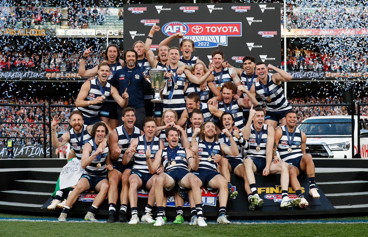 GLAnalytics's tweet photo. 2022 is the 1st Premiership since 2011 for @GeelongCats but averaging in the Top4 in that time makes them a #BlueChipStock if you were investing in the @AFL. Expect them to feature strongly in #ABST2022 #Governance. Tap for #ABST2021 Ranking &amp; Details https://t.co/LYohkJEwml https://t.co/5Cqo28JekR