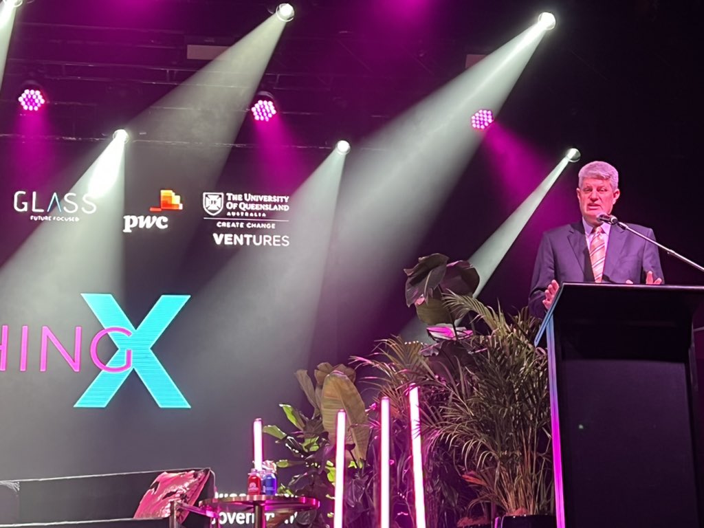 Rowena Barrett tweet media