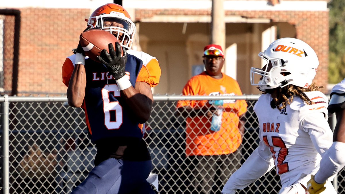 LangstonSports's tweet photo. ICYMI: #LUFB Outlasts #13 OUAZ 44-38 On Homecoming

📰 : https://t.co/a1wL4bPO6I

#goLions #FeartheRoar https://t.co/7L8O3YyEIp