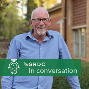 🎙️NEW PODCAST 'GRDC in conversation' features the journeys, passions & lives of people in the grains industry talking to @Olilelievre Today we meet Barry Mudge, SA farmer with global experience in conservation ag & building farm resilience Listen now ▶️ bit.ly/3SxkuOO