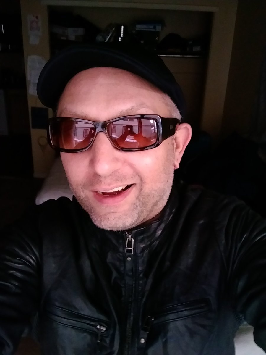 tickerbroken's tweet image. 