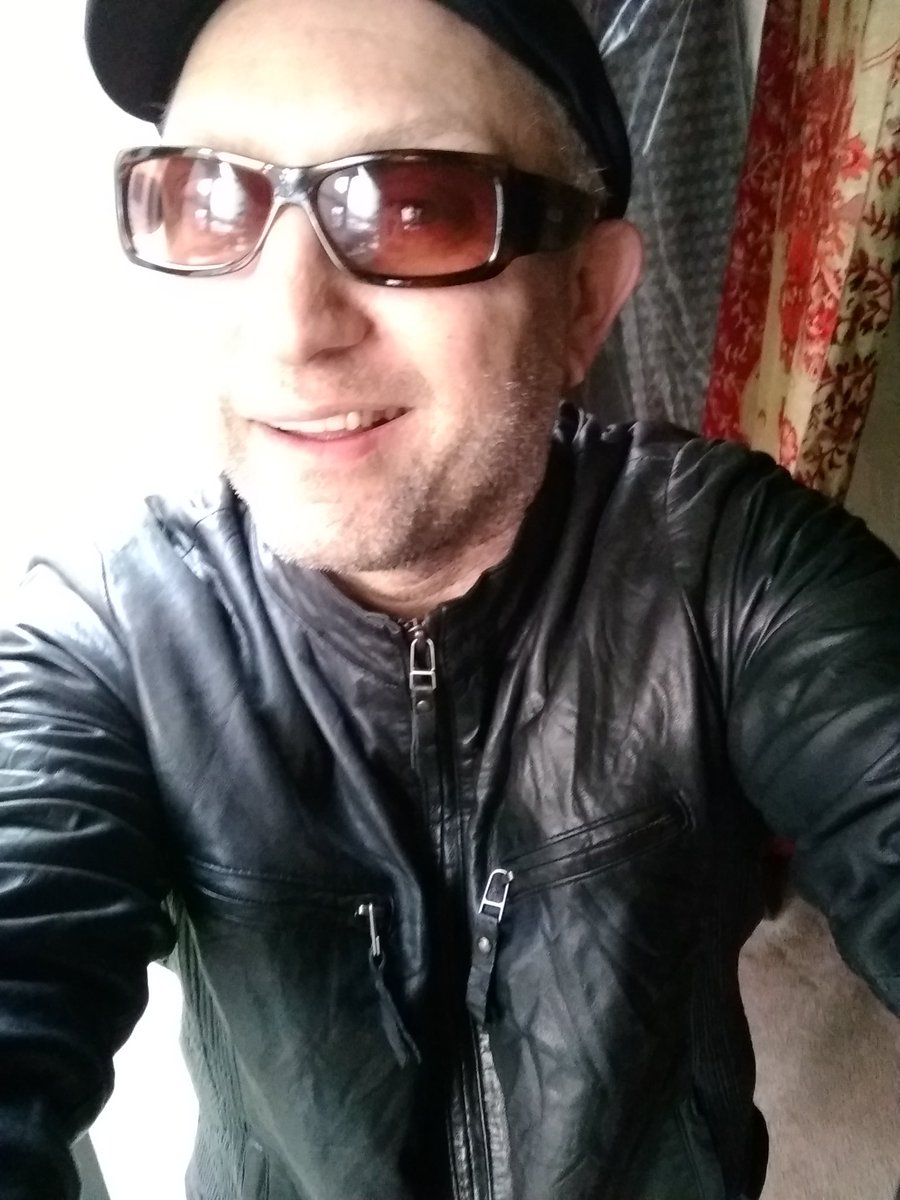 tickerbroken's tweet image. 