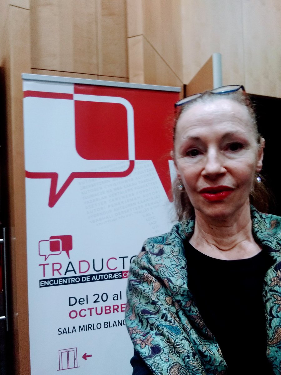 Encuentro de #autores con #traductores en la XXIII edición del Salón Internacional del #Libro Teatral que cerró hoy en el Valle-Inclán. @academia_aaee @centrodramatico @autores_teatro @INAEM_Cultura @cedro #traducción #teatro