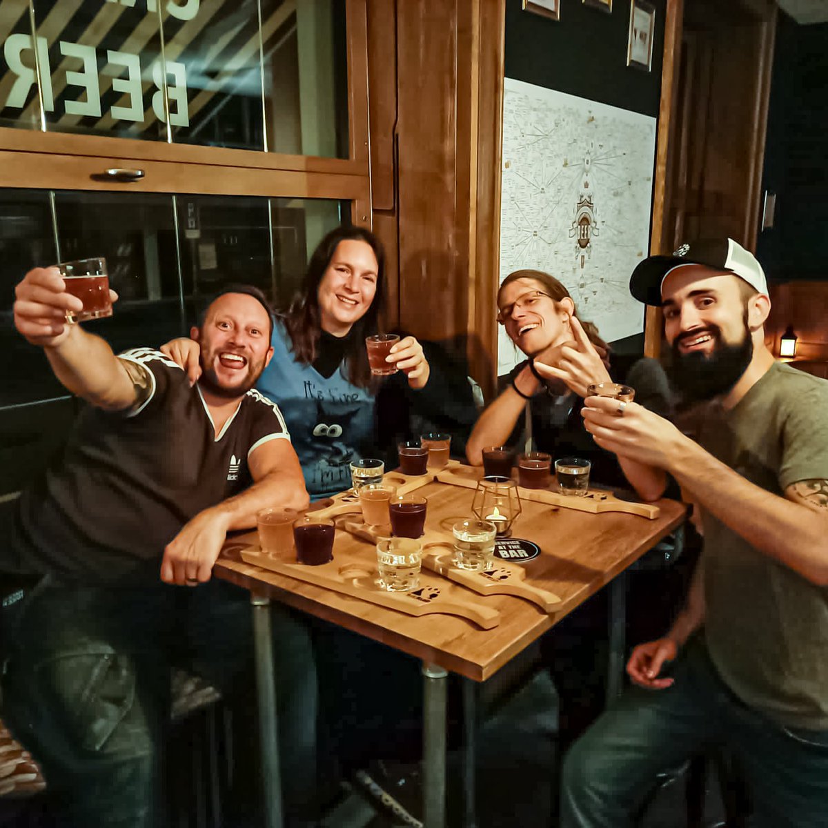 BeerZurich's tweet photo. Cool brews and great guests on our last tour!😊

Join us next time on 27.10 to taste some of the best beers in town, book below👇 
https://t.co/jY5wY1llWm

Among the delicious ales (and lagers or sours 😉) we had were some from Hop Hooligans, @stigbergets and Brausyndikat https://t.co/hohYZ65pDd