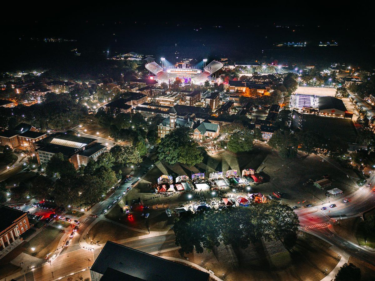 Erica Walker tweet media