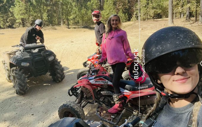 Watch Lucy's leaked NSFW photo on TwXstars