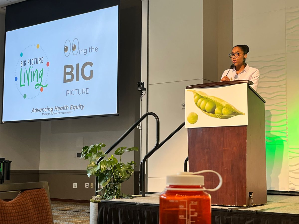 marshagaildavis's tweet photo. Had the privilege of discussing “👀ing the Big Picture” of nurturing thriving students with @bp_living @bigpiclearning.  Wonderful to share the stage and mic with @cardio10s and share WACK! with the P-POD community.  Blessed to have the opportunity 😊🙏🏽❤️ https://t.co/pLYKaK3BAt