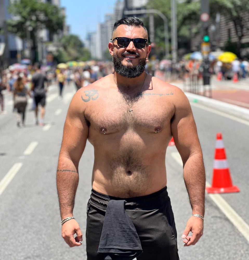 CarlosTanaka13's tweet photo. Domingão na paulista https://t.co/qHCfjwv68j