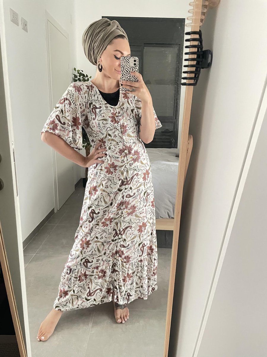Wrapunzelstore's tweet photo. Are you a Blue, Green or Black scarf?
These outfit inspirations have got us prepared for the coming week! 😍
Cate has on The Layers of Love Scarf in Blue, The XL Tshirt Scarf in Olive and our famous Petalsoft Scarf in Black 💙💚🖤
#OOTD #Headwrapping #Headscarves #Wrapunzel https://t.co/C63S6zxslU