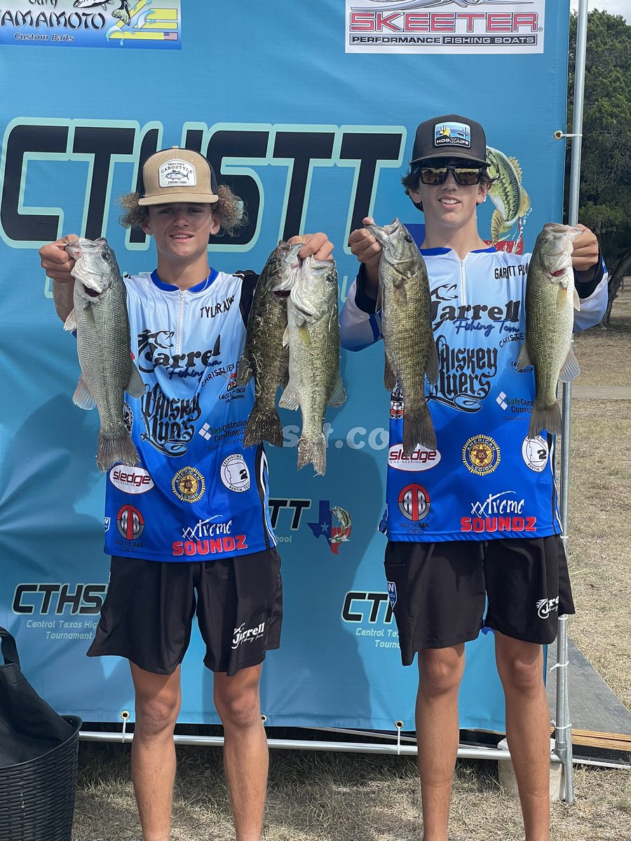 TylerHowe05's tweet image. Fished with @g_phalen on lake belton today for a high school tournament, placed second with 9.96 @whiskeymyers #lews #daiwa #duckett #oakley