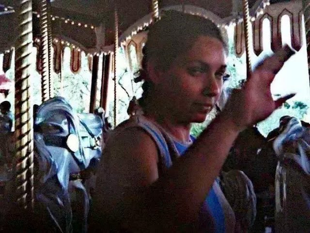 tickerbroken's tweet image. 