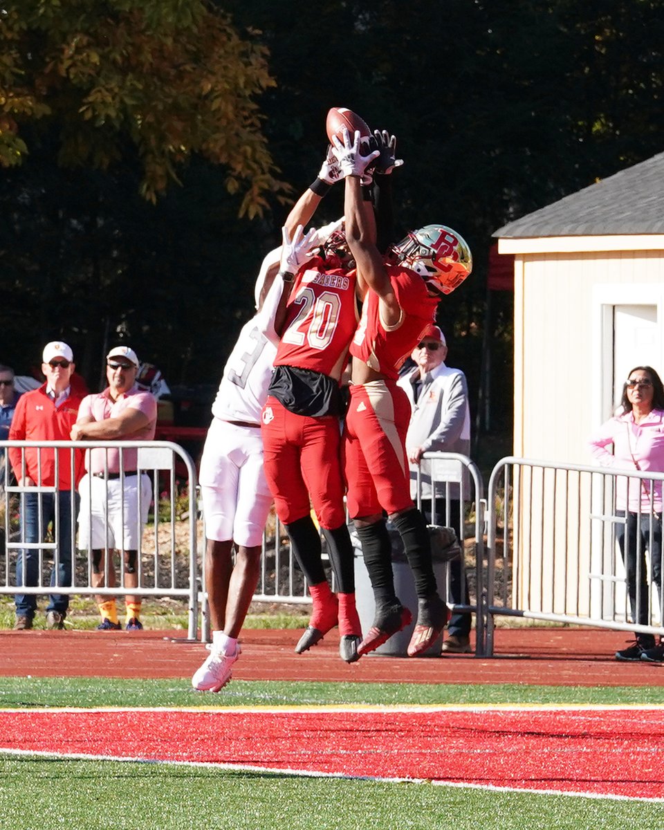 Johnhund's tweet photo. Great win by Bergen Catholic Football yesterday. More pics at https://t.co/YhiJnsB3xl https://t.co/TMfC0q0oaj