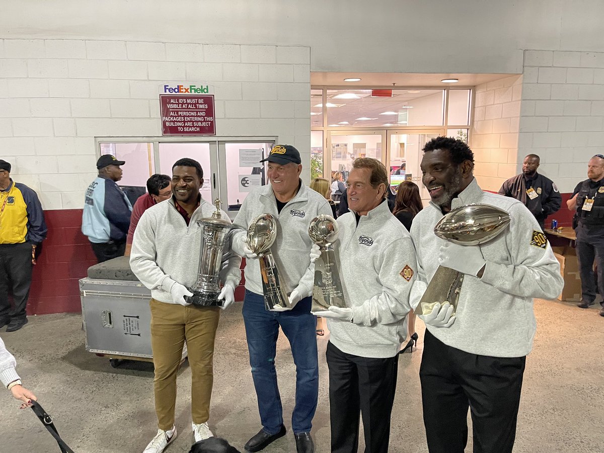 Joey_Socrates's tweet photo. Some scenes from our epic homecoming game today. Can’t wait to wake up to Victory Monday. Sleep tight @Commanders fans. #HTTC https://t.co/KSFQdCZiVE