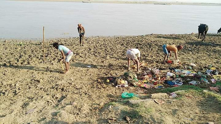 Special cleaning of Chhat Ghat @DanapurCB #SpecialCampaign2 #SwachchataAbhiyan