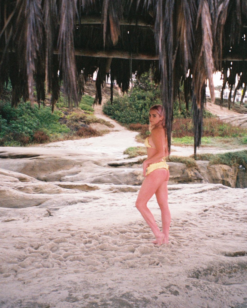 LandefeldKelly's tweet photo. Film from San Diego https://t.co/dwOQsUbGH7