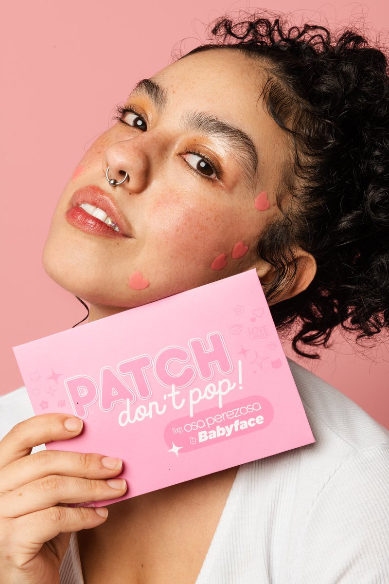 GIVEAWAYYYYYY 
Entre todos los que le den retweet a este post y nos sigan por aquí vamos a rifar unos pimple patches edición limitada “Patch Don’t Pop by babyface” 
Ganador sale el domingo!!! Suerte a todos 🤍💓🦥