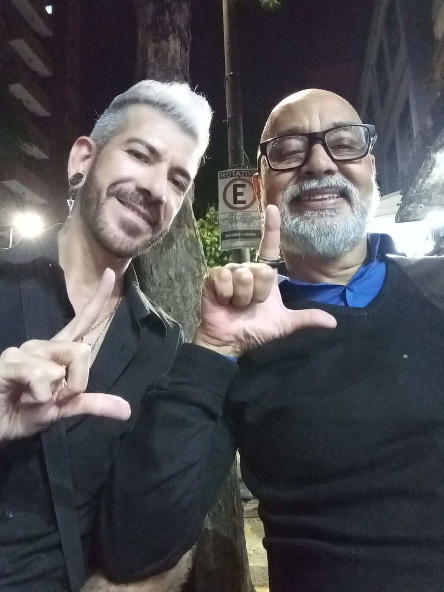 Lalala... Lalalalalala... Lalala...
#Lula13 #LulaPresidente20221️⃣3️⃣ 
#lula