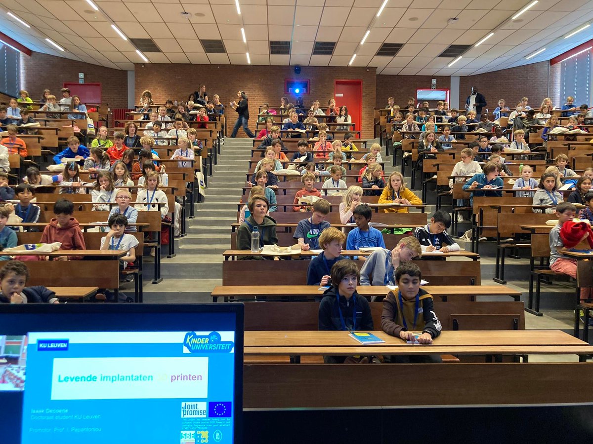 Ioannis Papantoniou (@i_papantoniou) on Twitter photo Curious and enthusiastic group of 8-10 year students learning about organ regeneration and tissue engineering. Prometheus, Terminator, Matrix et al., did the job. Special thanks to <a href="/DecoeneIsaak/">Isaak Decoene</a> for doing a great job with the presentation ! <a href="/KinderuniLive/">Kinderuniversiteit Live</a> <a href="/DevReg_KULeuven/">Dept of Development and Regeneration - KU Leuven</a> Curious and enthusiastic group of 8-10 year students learning about organ regeneration and tissue engineering. Prometheus, Terminator, Matrix et al., did the job. Special thanks to <a href="/DecoeneIsaak/">Isaak Decoene</a> for doing a great job with the presentation ! <a href="/KinderuniLive/">Kinderuniversiteit Live</a> <a href="/DevReg_KULeuven/">Dept of Development and Regeneration - KU Leuven</a>